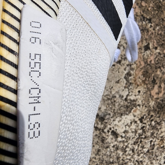 Mens Adidas NMD_R1 Japan White Colorblock Size 9 Collectible Adidas Japanese! - Picture 14 of 16